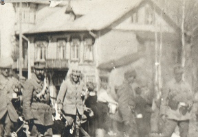 дом Салмелы угловой 1918г. балкон
