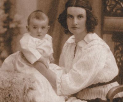 Ольга Высотская с сыном