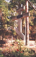 Крест на могиле И. Е. Репина.