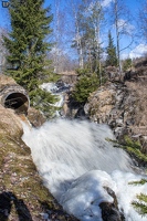 Водопад "Кривая труба" на месте финской ГЭС на реке Ниванйоки в п.Метсямикли